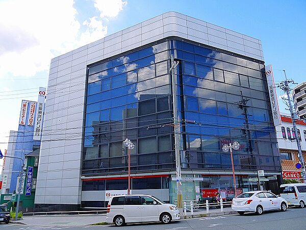 画像4:【銀行】三菱東京UFJ銀行　学園前北口支店まで243ｍ
