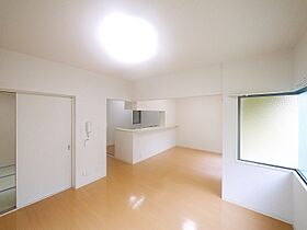 富雄サンパレスI号館  ｜ 奈良県奈良市富雄川西1丁目（賃貸マンション3LDK・3階・73.82㎡） その3