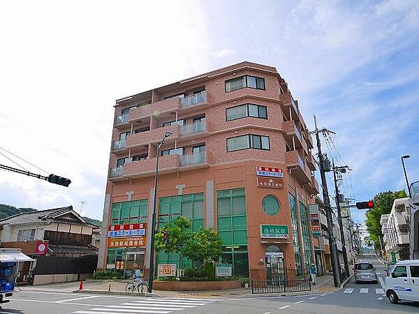 ビアンプラッセ ｜奈良県生駒市北新町(賃貸マンション2LDK・3階・77.83㎡)の写真 その1