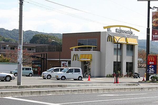 画像29:【ファーストフード】マクドナルド　南生駒店まで1047ｍ