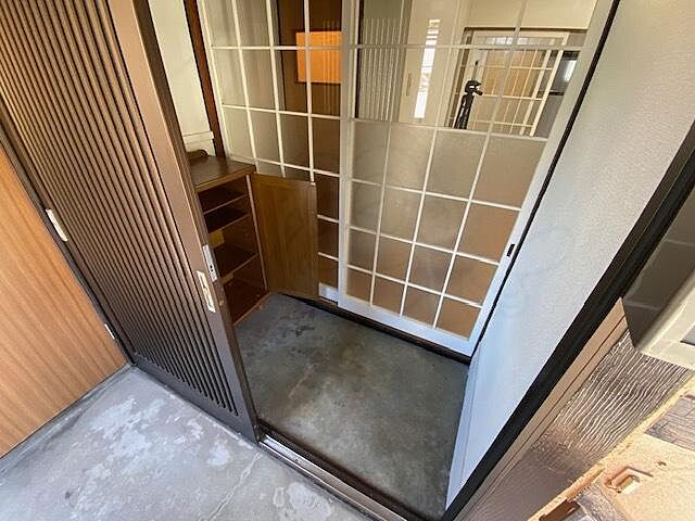玄関