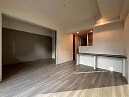 アーバネックス東梅田 6階2LDKのリビング/ダイニング