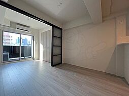 アーバネックス東梅田 4階1LDKのリビング/ダイニング