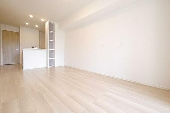 マハロハナII_内装_0