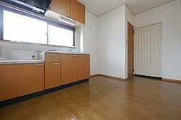 ラフィネ北間 101