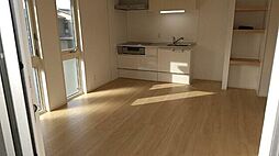 メリオル寺中 201 2階ワンルームのリビング/ダイニング