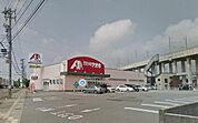 スーパー「クスリのアオキ小坂北店まで94ｍ」