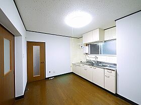 奈良県奈良市四条大路1丁目（賃貸マンション2K・2階・51.00㎡） その3