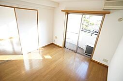 東武伊勢崎線 梅島駅 徒歩8分の賃貸マンション 3階2LDKのリビング/ダイニング