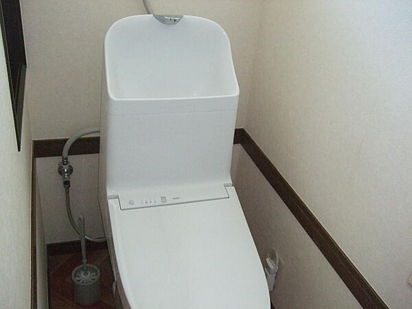 トイレを拡大表示