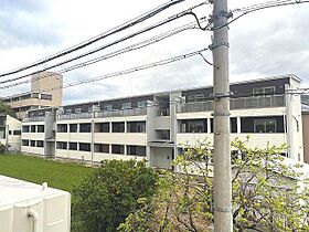 大阪府東大阪市下六万寺町３丁目（賃貸アパート2LDK・1階・67.91㎡） その1