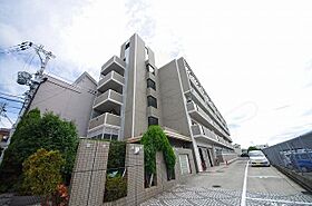 大阪府東大阪市横小路町５丁目9番53号（賃貸マンション3LDK・3階・60.60㎡） その1