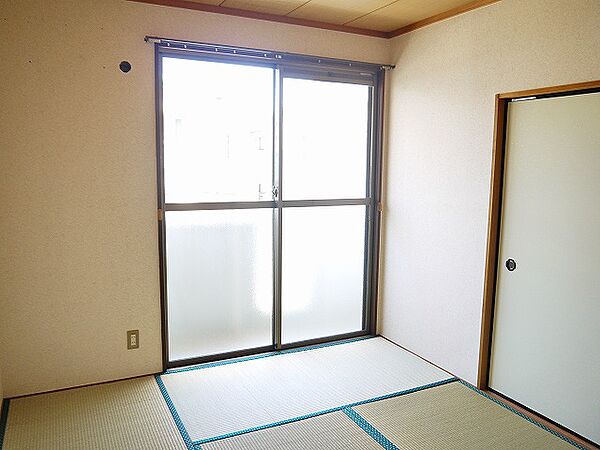 画像14:和室です