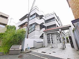 奈良県奈良市鶴舞西町（賃貸マンション2LDK・2階・73.20㎡） その1