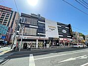 TSUTAYA 福岡西新店（708m）