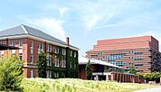私立西南学院大学（1050m）