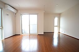 オスト 102 1階2LDKのリビング/ダイニング