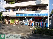ローソンストア100柴崎駅南口店 徒歩4分。コンビニ 290m