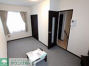 1階はフローリング仕様です