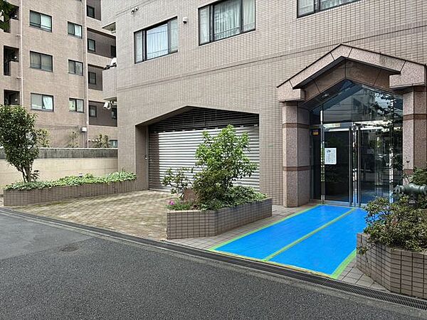 エントランスを拡大表示