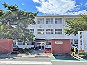 塩竈市立玉川小学校 徒歩1分。 70m