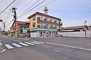 ファミリーマート仙台荒巻神明店 徒歩12分。 960m