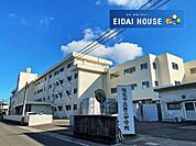 塩竃市立第三中学校 徒歩18分。 1370m