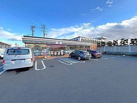 セブンイレブン仙台名取大橋店 徒歩5分。 340m