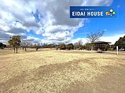 中田中央公園 徒歩6分。 460m