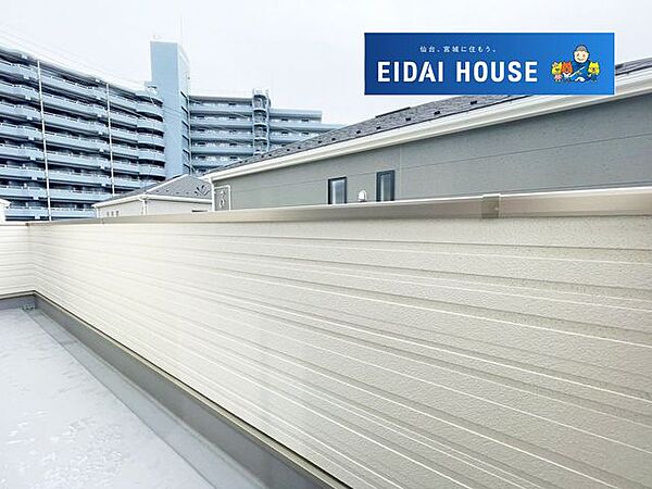 バルコニーを拡大表示