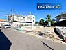 その他：前面道路を含む外観