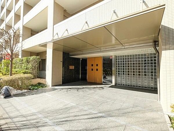 エントランスを拡大表示