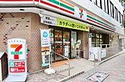 セブンイレブン中央区明石町店　徒歩３分