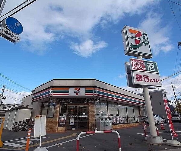 画像30:セブンイレブン京都下津林水掛町店まで250m 美味しいお弁当ならセブンイレブン。角地にあって入りやすい