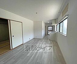 ハイツエリーＰａｒｔ2 2階3LDKのリビング/ダイニング