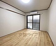 落ち着いた雰囲気のお部屋です