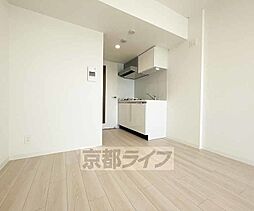 JR東海道・山陽本線 西大路駅 徒歩7分の賃貸マンション 4階1DKのリビング/ダイニング