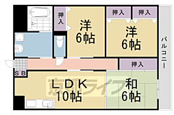 アンヴェリテ桂 2階