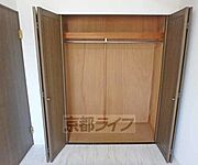 収納もたっぷりついてます