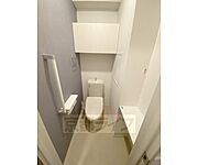 洗浄機能付きトイレです。