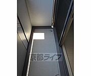 幅員の広いバルコニーです