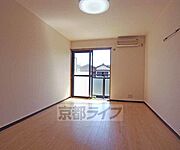 綺麗なお部屋です。