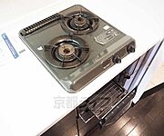 グリル付きの2口コンロです。