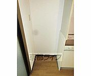 キッチン横に冷蔵庫置けます