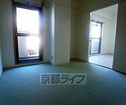 日当たりが良く明るいお部屋です。