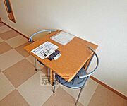 テーブル