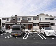 正面からの外観です。