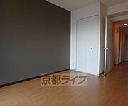 広々とした部屋です。