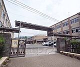安祥寺中学校まで607m