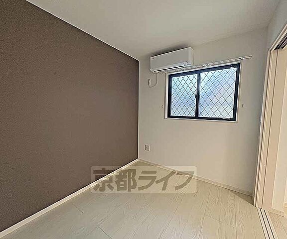 寝室